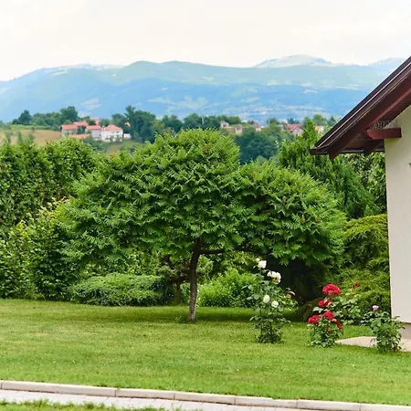 Guest House Al Meri Travnik Exterior photo